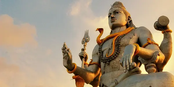Murudeshwara: Where Spirituality Meets Scenic Beauty