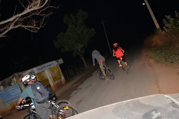 Rasta Cafe Mid Night Cycling