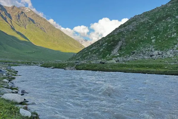 Pin Bhaba Pass Trek image 9