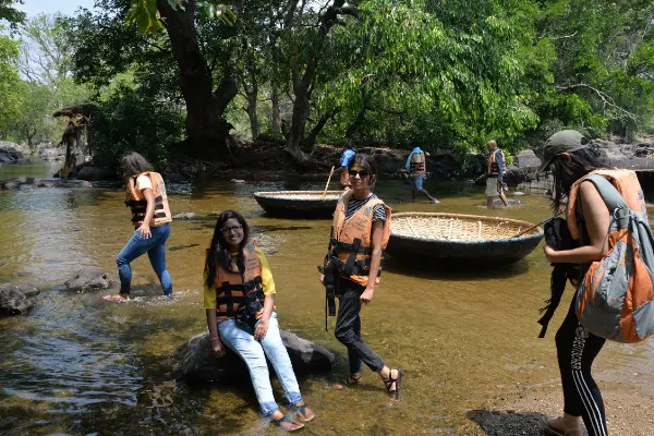 Hogenakkal Falls Trip With Coracle Ride