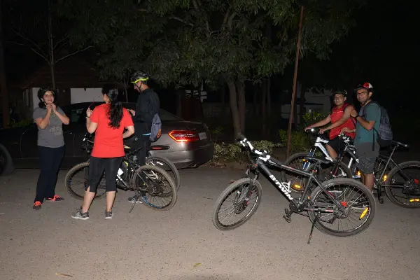 Rasta Cafe Mid Night Cycling