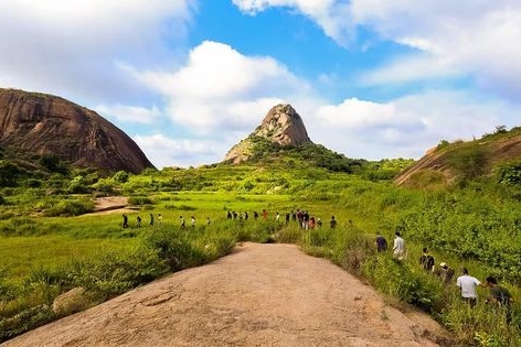 Karadikallu Betta Day Outing with Water Activities