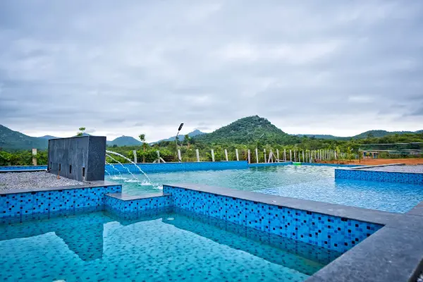 Hillside Room Stay Near Nandi Hills