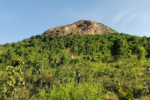Makalidurga Day Trek With Water Activities