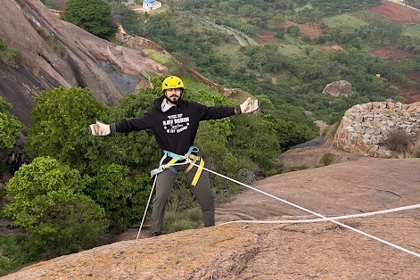 Adventure Rappelling Near Bangalore