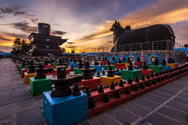 Kotilingeshwara Temple Trip with Sightseeing