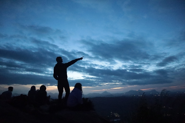 Makalidurga Sunrise Trek With Water Activities