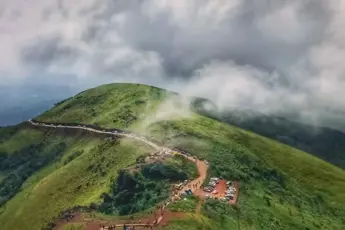 Mullayanagiri Peak Trek