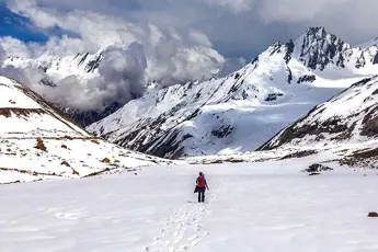 Dev Kyara Trek image 2