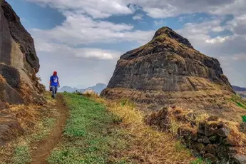 Salher Fort Trek with Camping image 3