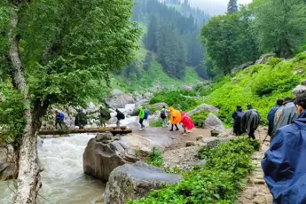 Hampta Pass Trek image 2