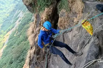 Alang Madan Kulang Trek image 2