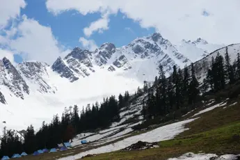 Sar Pass Trek image 2