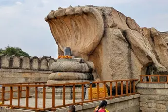 Adiyogi and Lepakshi Temple One Day Trip From Bangalore image 5