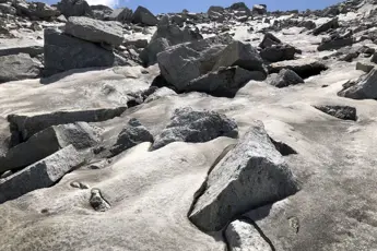 Moon Peak Trek image 4