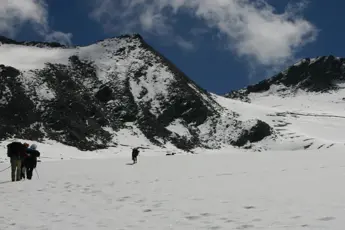 Milam Glacier Trek image 2