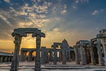 Adiyogi and Lepakshi Temple One Day Trip From Bangalore image 2