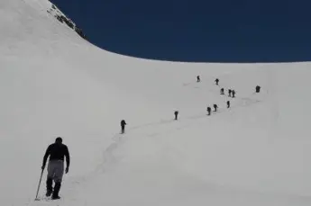 Bainya Top Trek image 2