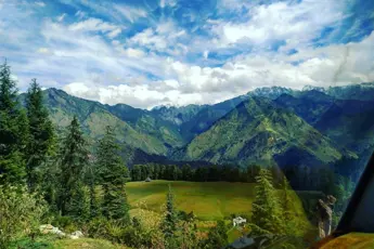 Pundrik Lake Trek Pundrik Lake Trek