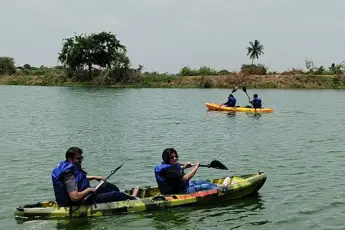 Avathi Lake Water Sports image 4