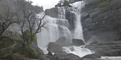 Mallalli Falls, Coorg
