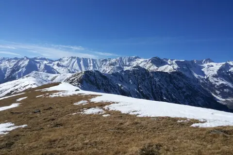 Kalihani Pass Trekimage 1