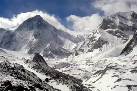 Bagini Glacier Trekimage 1