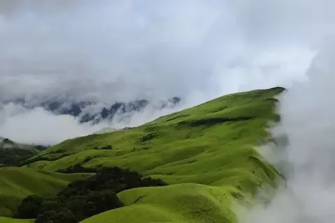 Netravati Peak Trekimage 1