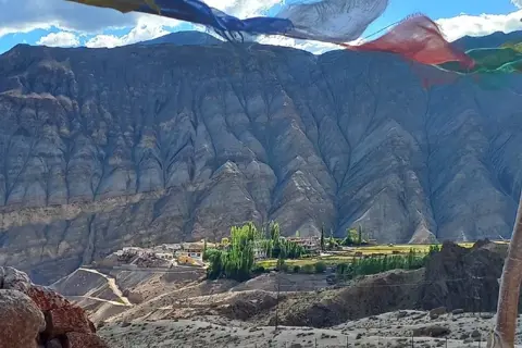 Sham Valley Trekimage 1