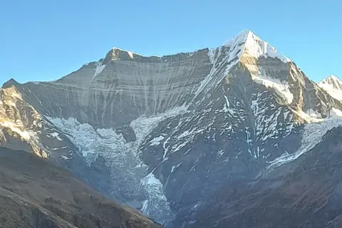 Sunderdhunga Trekimage 1