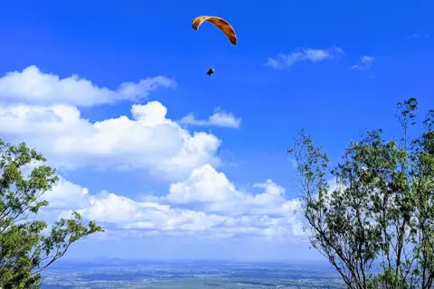 Paragliding in Bangalore - Nandi Hillsimage 1