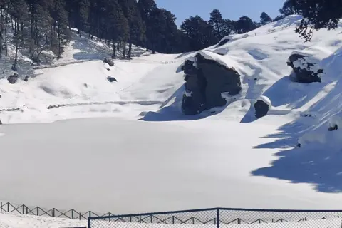 Jalori Pass Trekimage 1