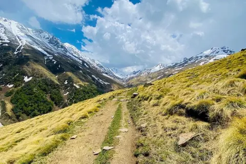 Rupin Pass Trekimage 1