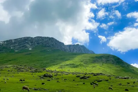 Kashmir Great Lakes Trekimage 1