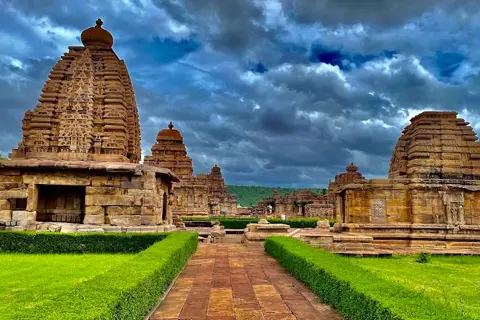 Hampi Badami Tourimage 1