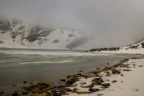 Kanasar Lake Trekimage 1 Kanasar Lake Trekimage 1