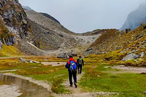 Satopanth Lake Trekimage 1