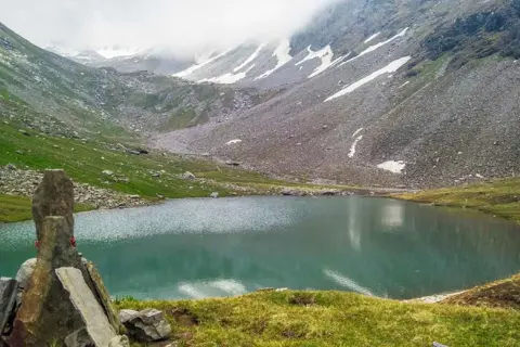 Chandranahan Lake Trekimage 1