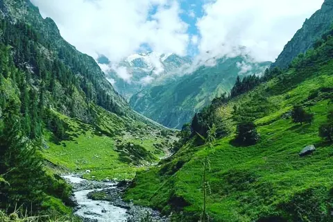Kugti Pass Trekimage 1