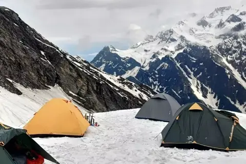 Friendship Peak Trekimage 1
