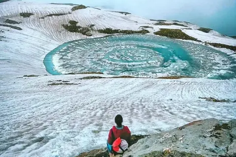 Bhrigu Lake Trekimage 1