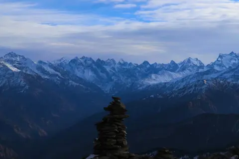 Swargarohini Trekimage 1