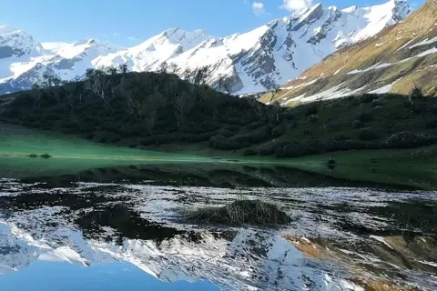 Ruinsara Lake Trekimage 1