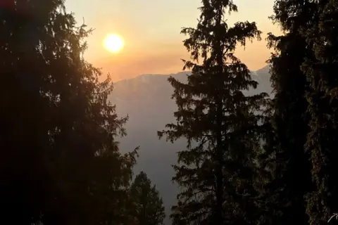 Rani Sui Lake Trekimage 1