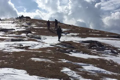 Chaainsheel Bugyal Trekimage 1