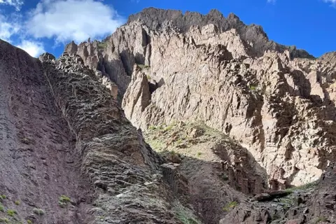 Markha Valley Trekimage 1 Markha Valley Trekimage 1