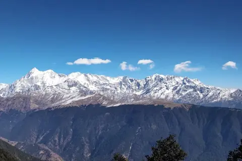 Nanda Ghunti Peak Expeditionimage 1