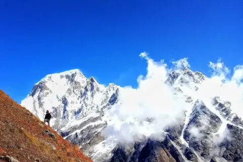Kagbhusandi Lake Trekimage 1