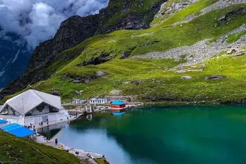 Hemkund Sahib Trekimage 1