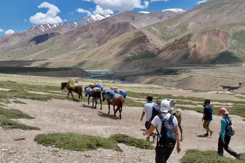 Digar La with Nubra And Pangong Tso Trekimage 1 Digar La with Nubra And Pangong Tso Trekimage 1